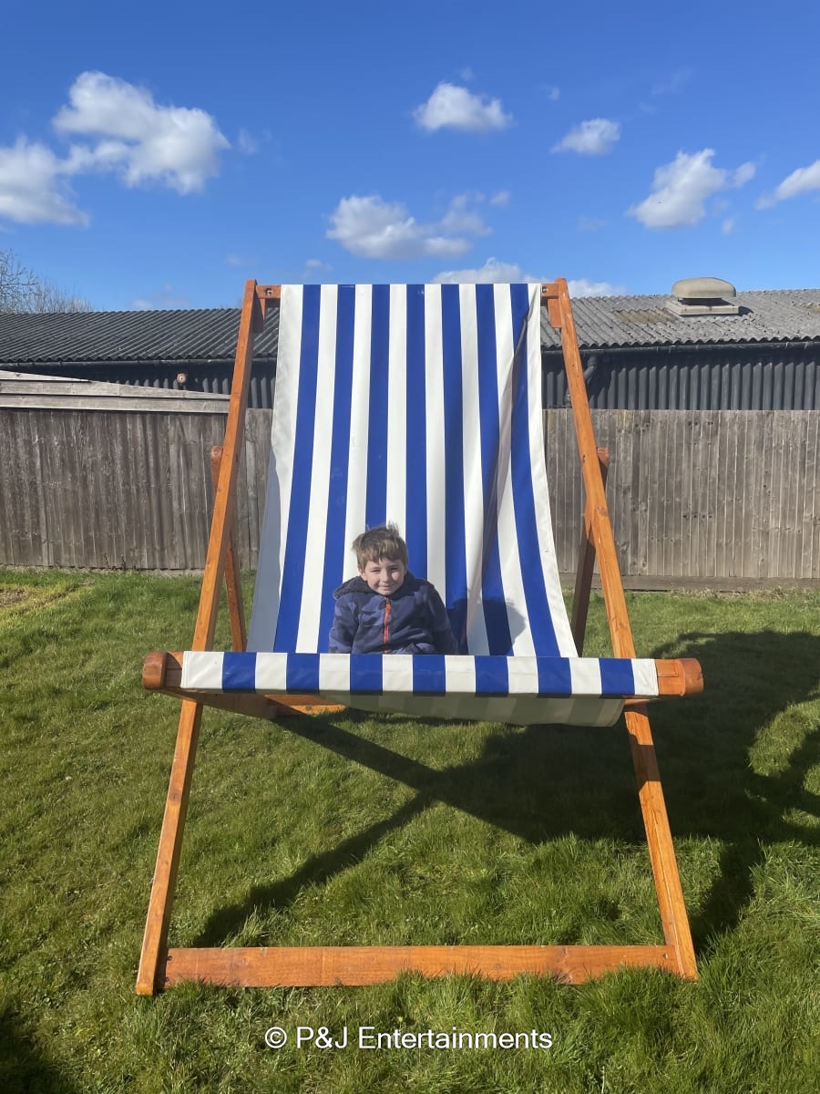 Giant Deck Chairs Beach Chairs Traditional Deck Chair Hire Essex